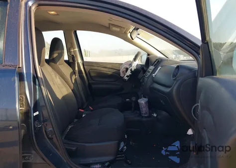 2017 Nissan Versa 1.6 S+ из США, поврежденный, VIN 3N1CN7AP0HL887880